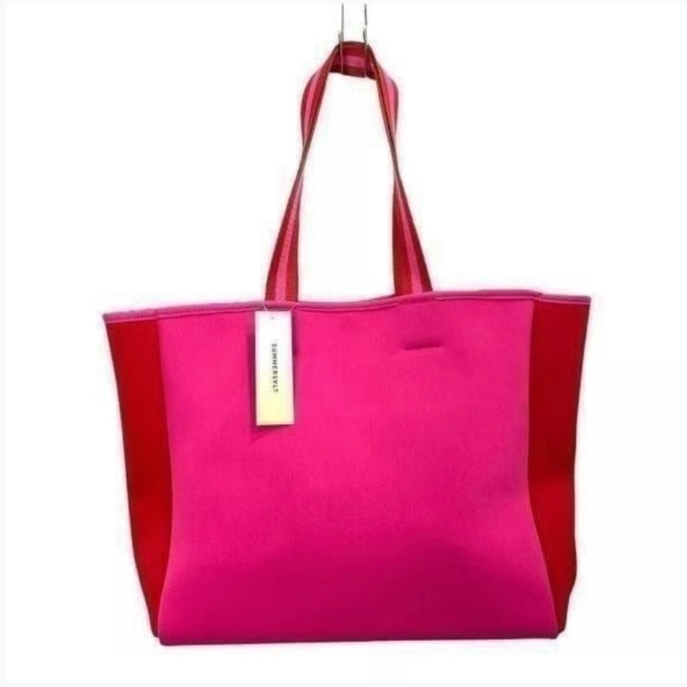 summersalt neoprene beach tote in pink/red